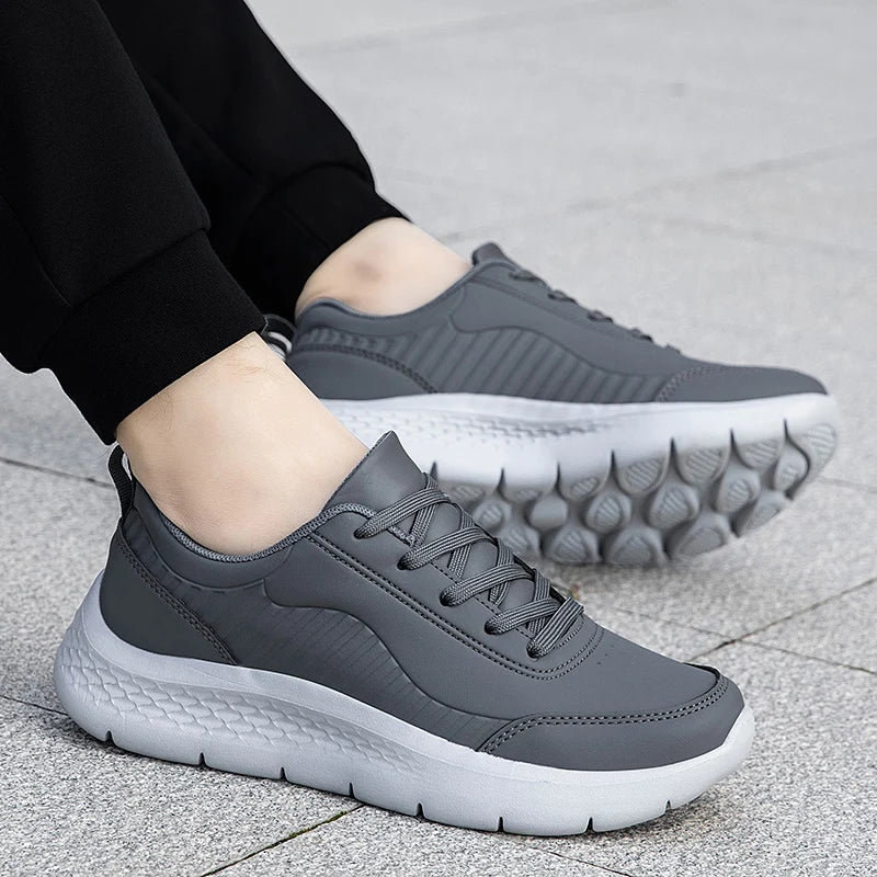 Men's sports shoes - Lightweight, anti-slip, water-resistant, comfortable and soft sole - Hiking shoes - Lightweight, anti-slip,